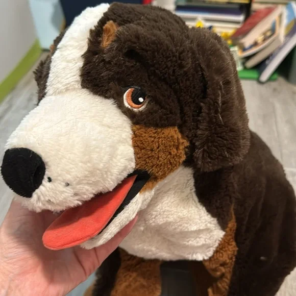 Large stuffed dog - Picture 1 of 5